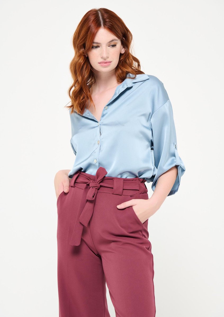 Satijnen blouse met halflange mouwen - Blauw