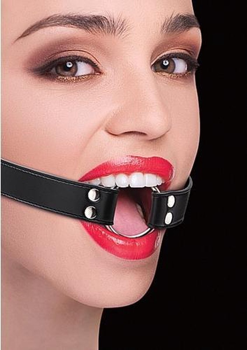 Ouch! – Ring Gag Mond Knevel met Open Ring voor Speeltjes of Vlees – Zwart