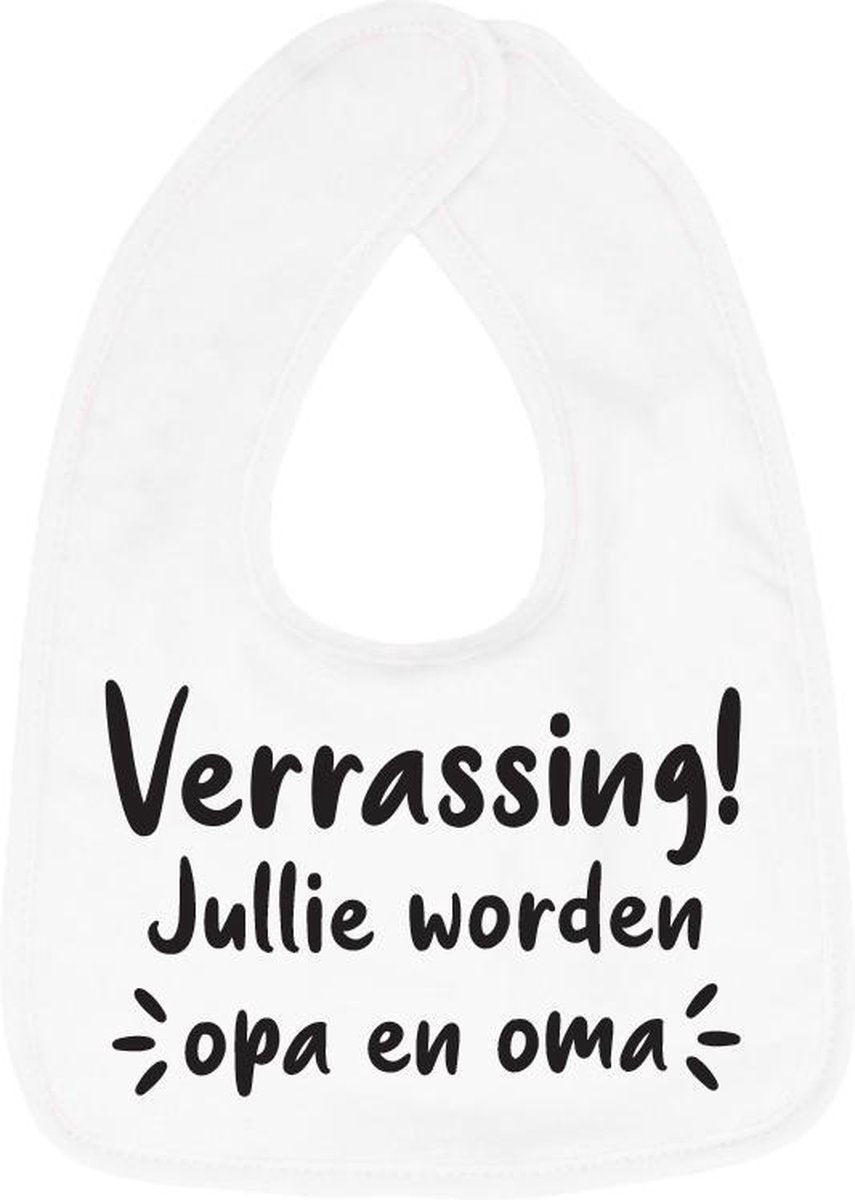 Hospitrix Slabbetje met tekst " Verrassing! Jullie worden opa en oma" Wit - Cadeau Zwangerschap - Baby Kwijldoek - Kwijllap - Morslap - Bavette