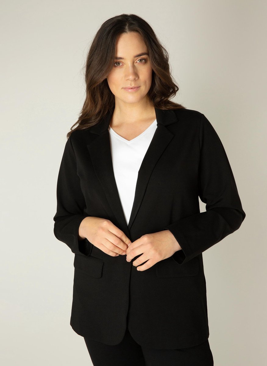 BASE LEVEL CURVY Aya Blazer - Black - maat 5(58/60)