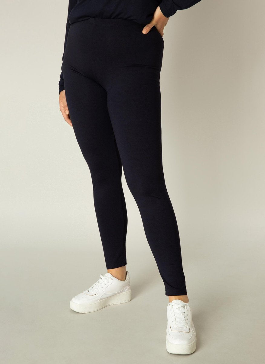 BASE LEVEL CURVY Andrea Legging - Dark Blue - maat 2(50)