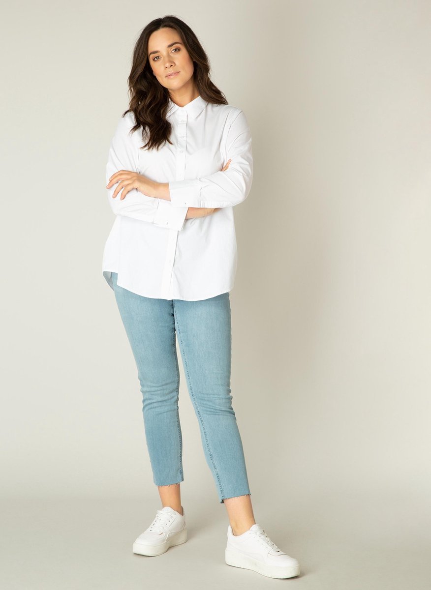 BASE LEVEL CURVY Aliza Blouse - White - maat 1(48)