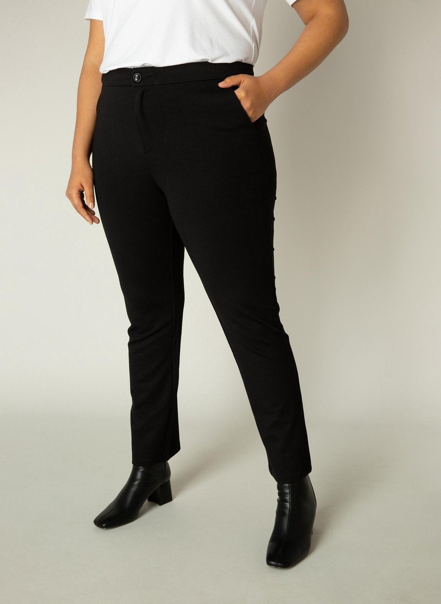BASE LEVEL CURVY Angie Broek - Black - maat 1(48)