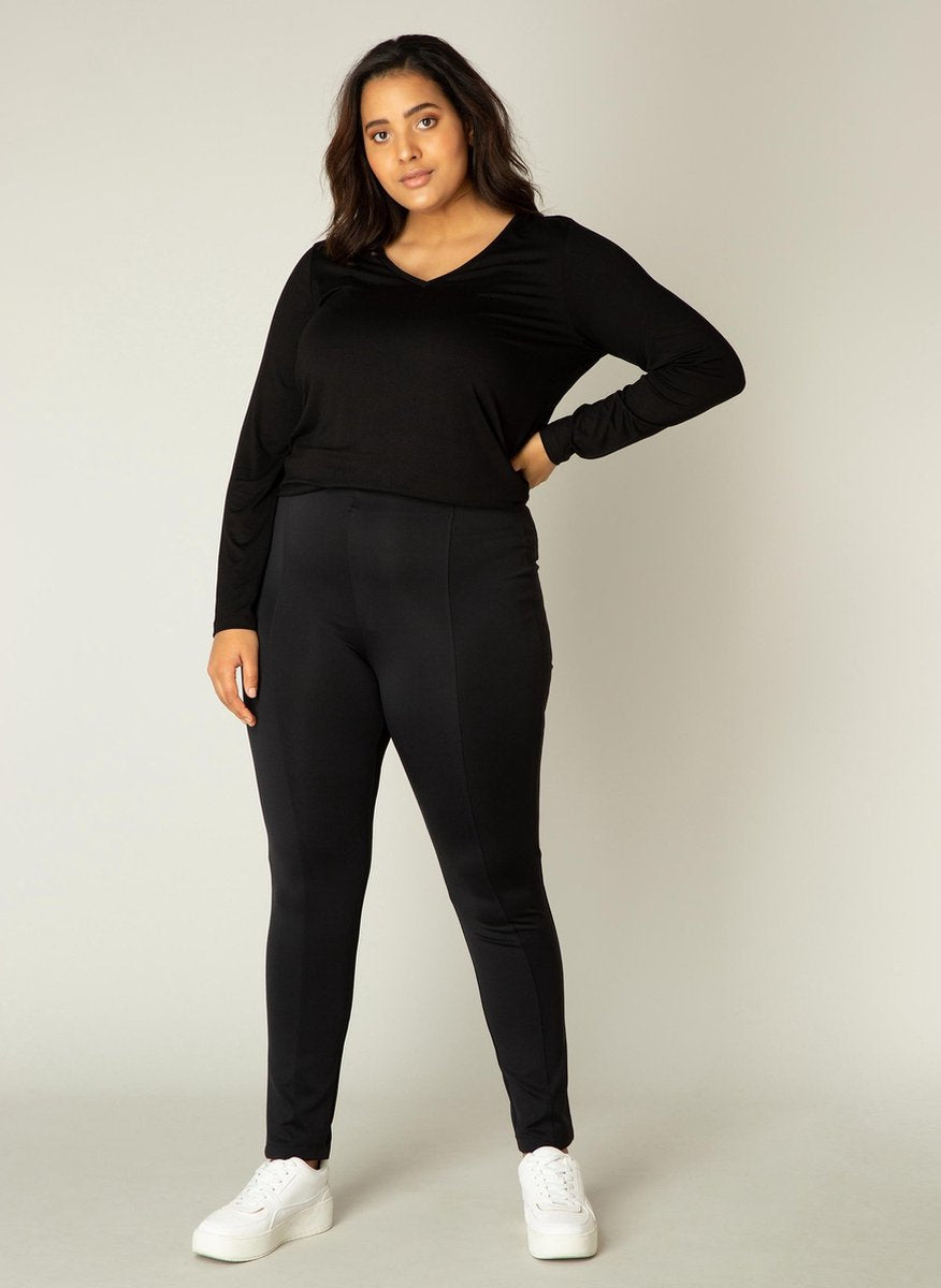 BASE LEVEL CURVY Ada Tregging - Black - maat 0(46)