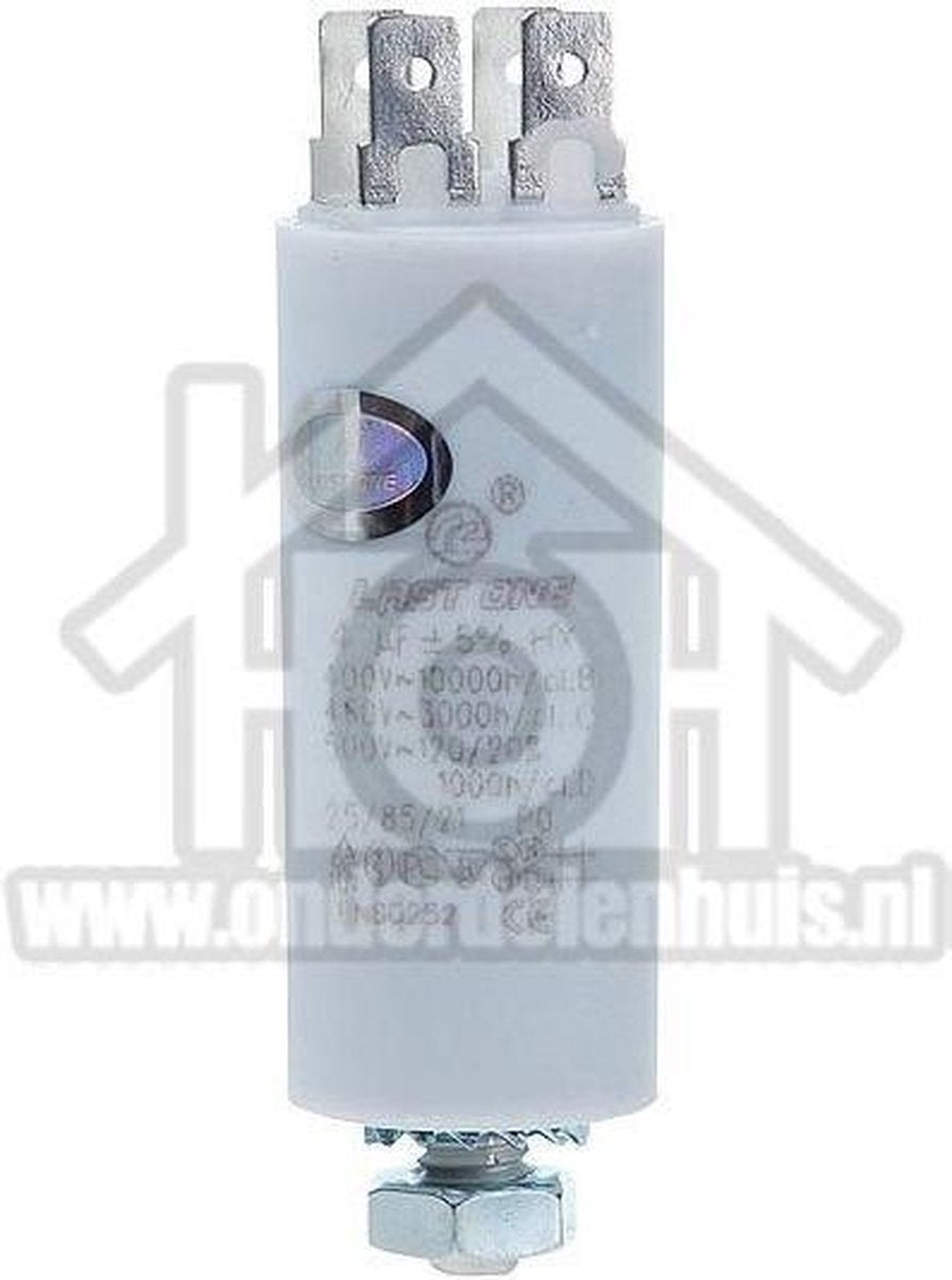 Universeel Condensator 4 uf 450V AV0827-