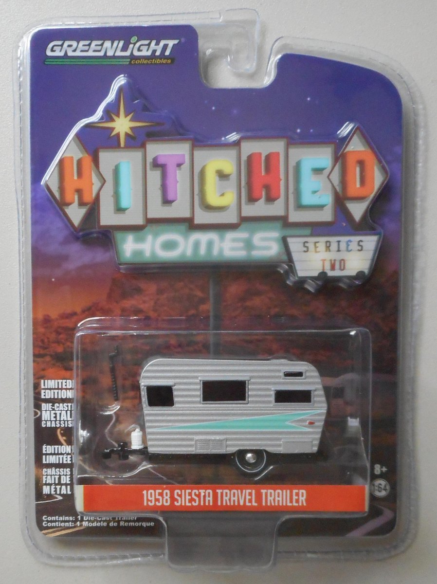 Siesta Travel Trailer 1:64
