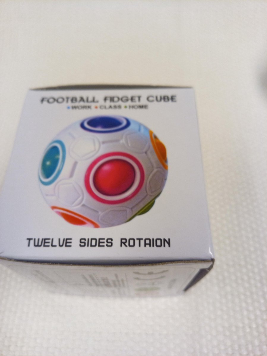 fidget football magic rainbowcolor  puzzel ball | magic ball | magische bal