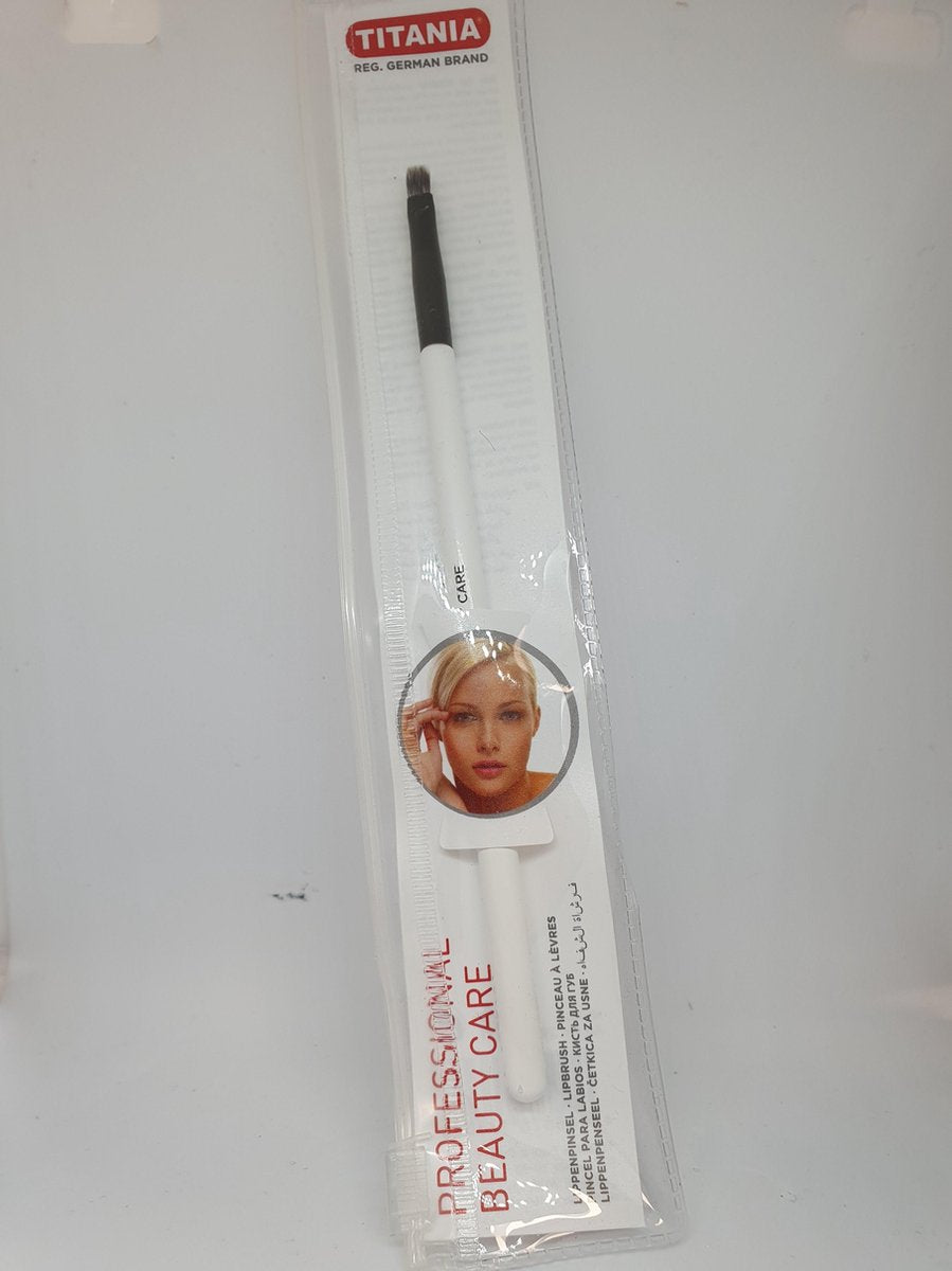 Titania lip penseel