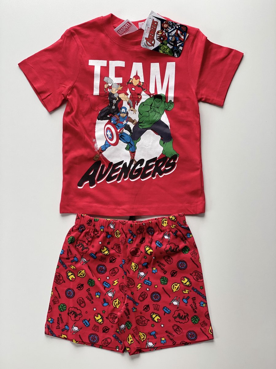 Avengers Kinder Shortama Zomerset Maat 128 Rood