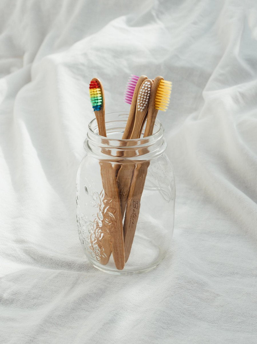 Bamboe tandenborstels set van 5 kleuren - 5 Bamboe Tandenborstels - Bamboo Toothbrushes
