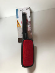 Kleding borstel rood - pluizenborstel