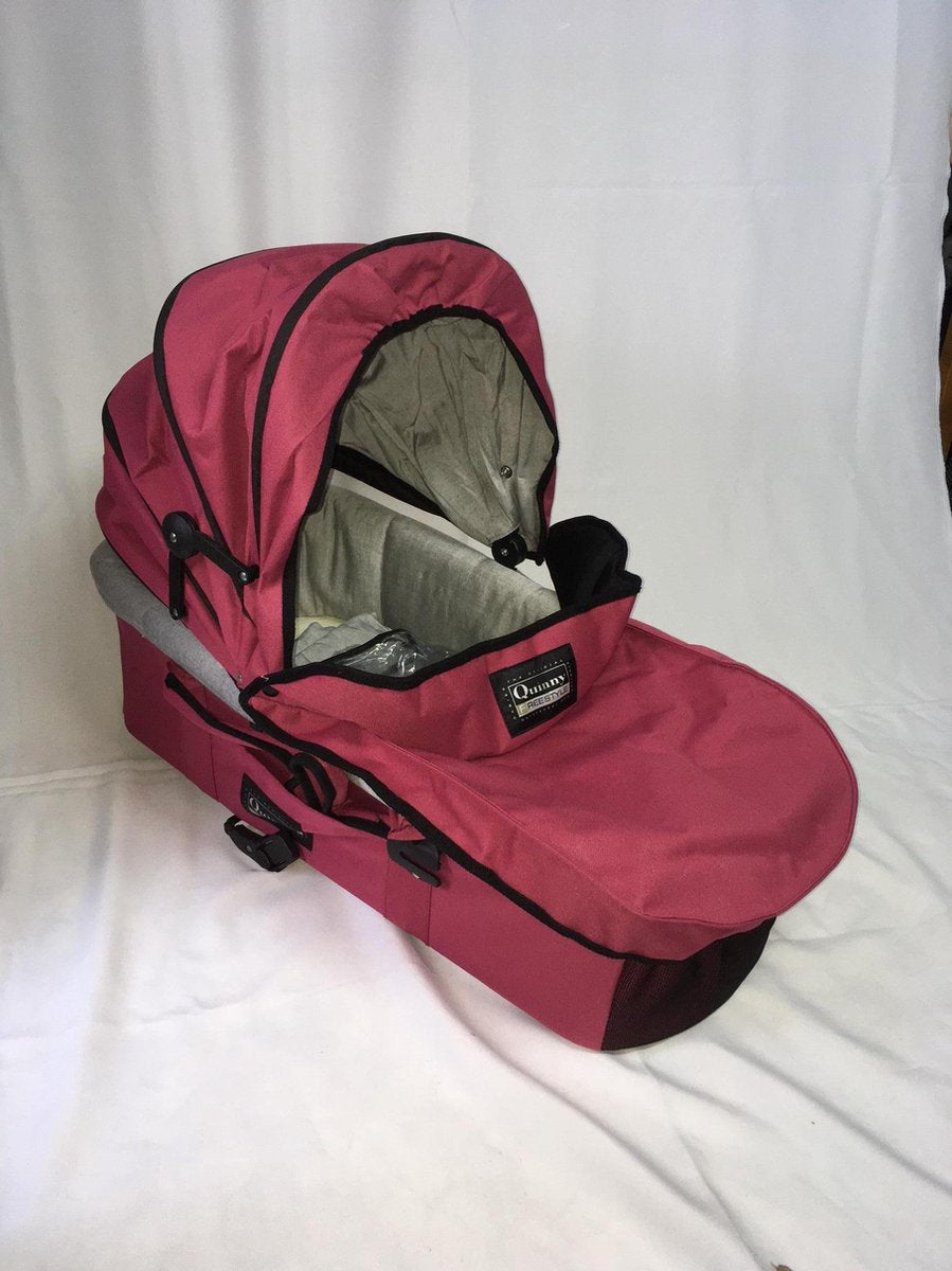 Quinny Freestyle Inklapbare Reiswieg – Pink – Opvouwbare Kinderwagenbak freestyle - quinny - kinderwagen - bak - babywagen - drager