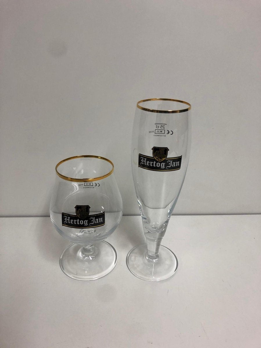 Hertog Jan bierglazen op voet set 2 stuks 25cl op voet tulpglas en hoog voetglas
