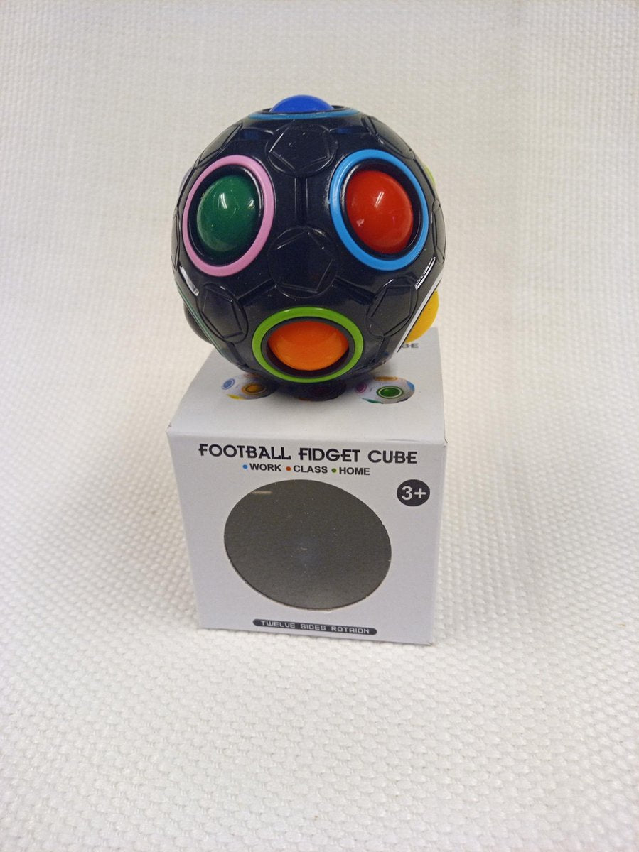 fidget football magic rainbowcolor  puzzel ball | magic ball | magische bal - kleur is zwart