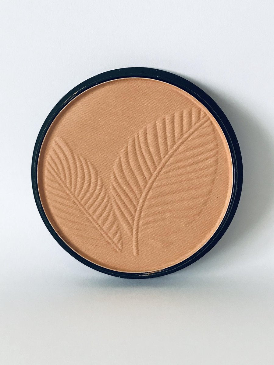 Sabrina Rudnik Cosmetics - Compact Poeder - donkere kleur - nummer 4 - 1 doosje in blisterverpakking met 11