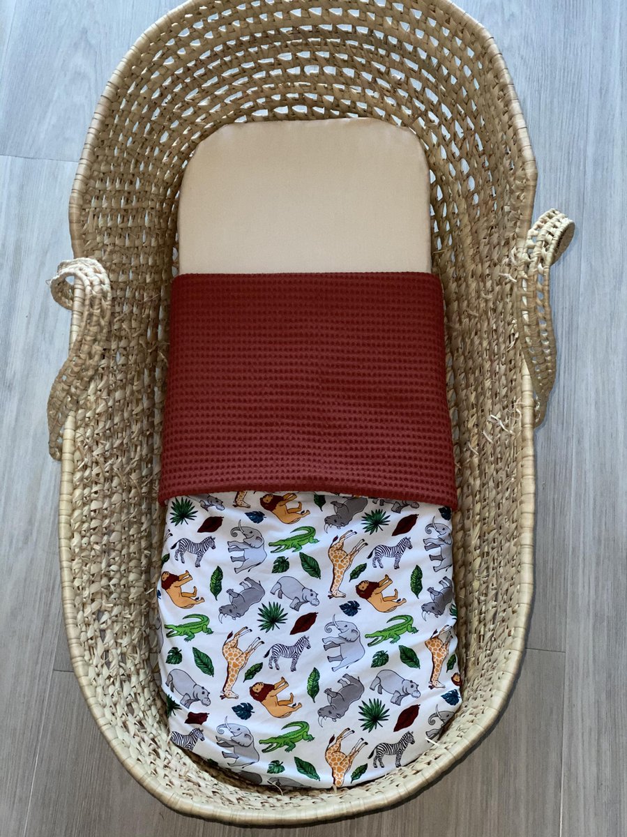De laatste!! Wiegdeken - cosleeperdeken - terracotta wafelkatoen - jungle - babydeken