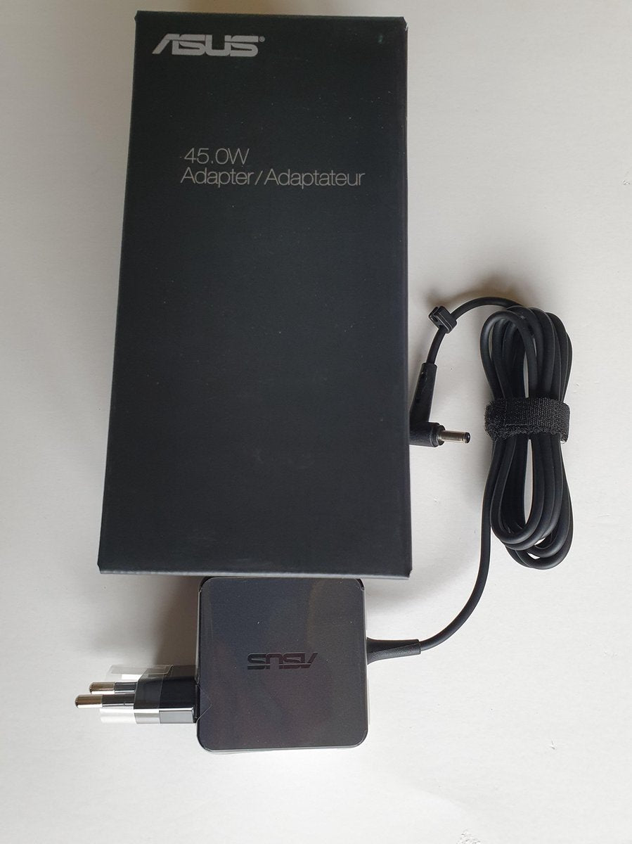 ORIGINELE Asus 45w 2.37a 19v adapter oplader voeding in ORGINELE asus doos