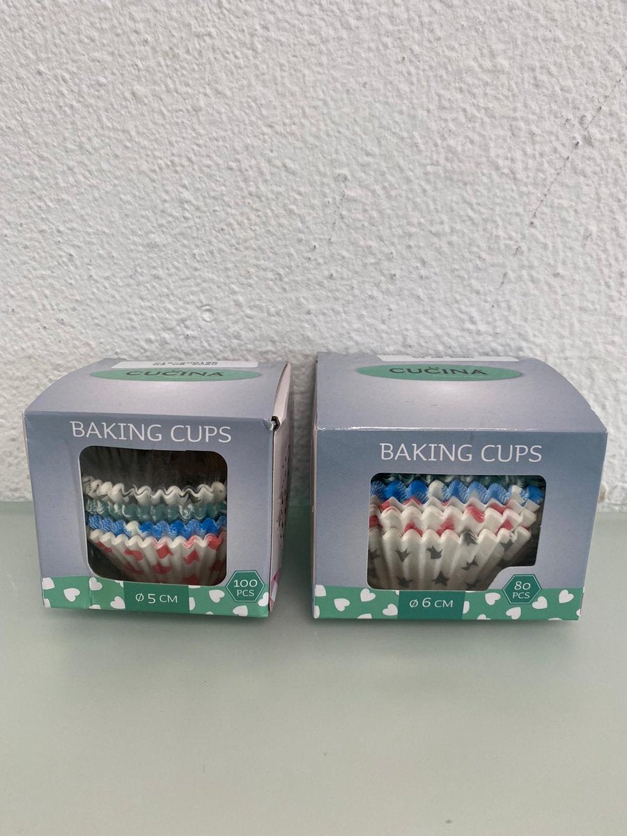 Cupcake bakvormpjes: diverse patronen en twee formaten - set van 180 stuks (tot 180 graden)