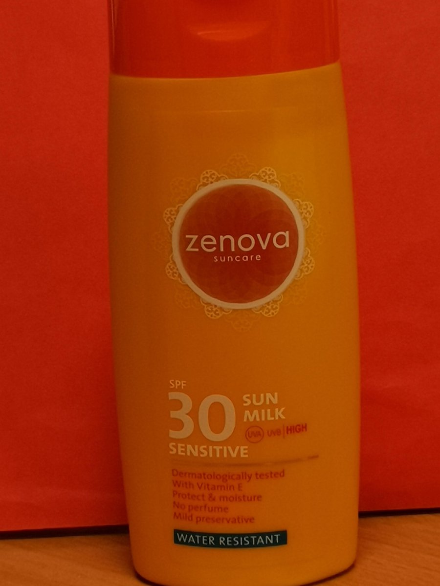 Zenova suncare Sun Milk Sensitive SPF30