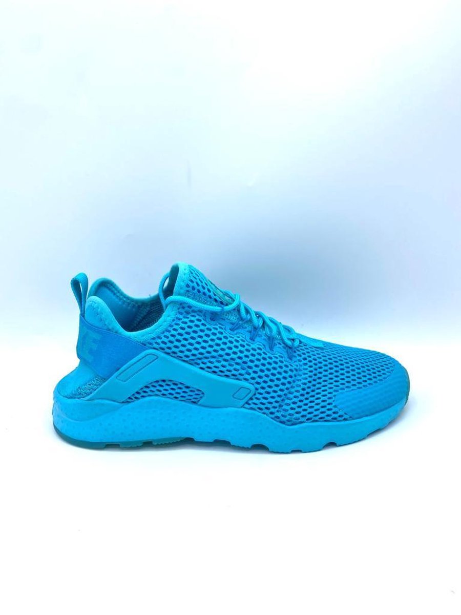 Wmns Nike hurrache Maat 42