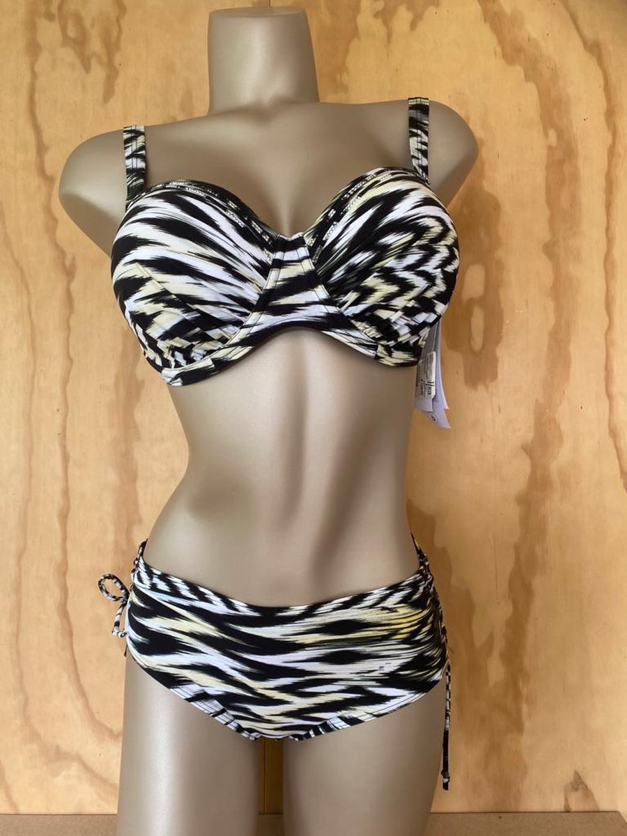 Sunflair bikini maat 42 D