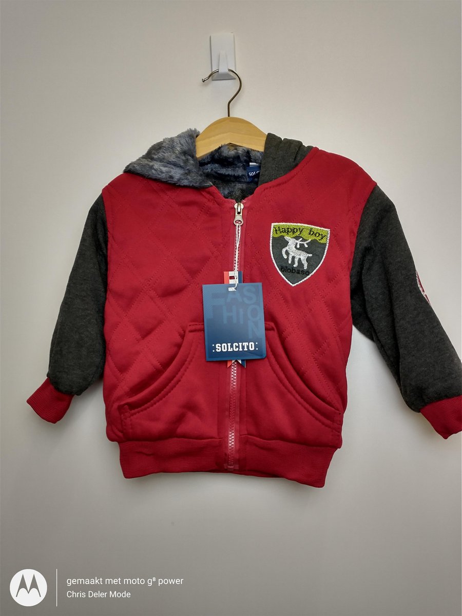 Jongens vest Milan met capuchon rood grijs 92/98