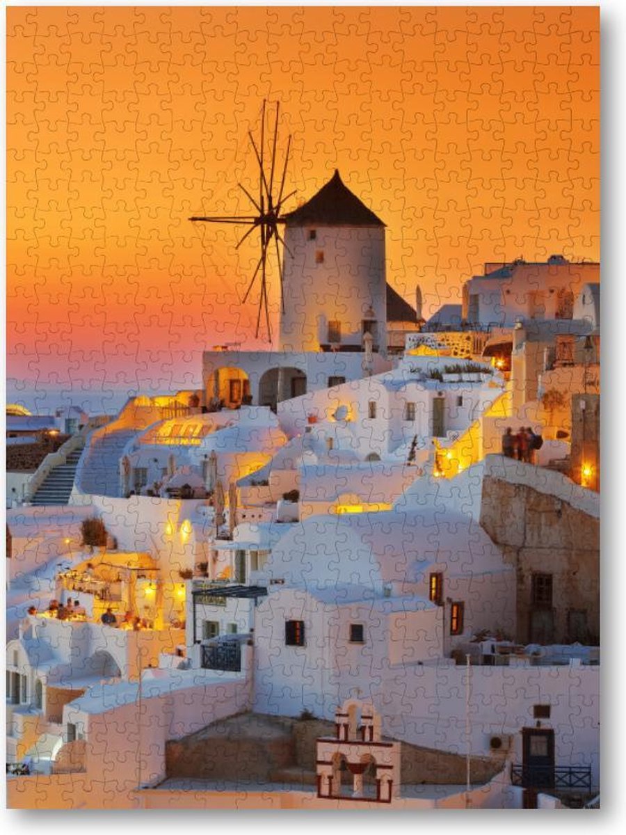 Oia bij zonsondergang