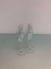 Complete champagneset met 4 glazen en koeler.