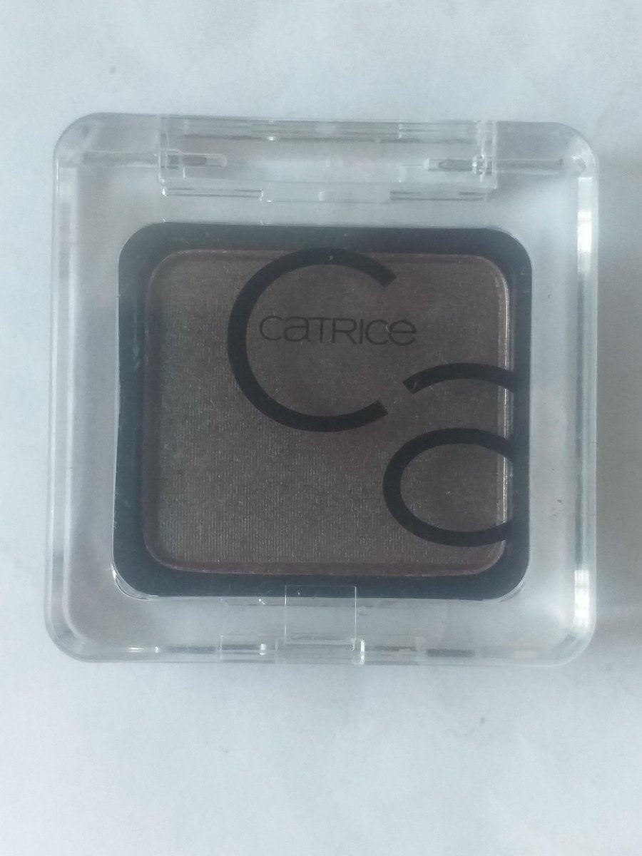 Catrice eyeshadow 140 Secrets of le chrome