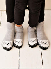 Moccis-gebreide-slofsokken-Too-Cute-maat 28/29