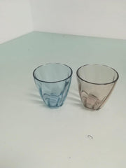 Twee blauwe en grijze drinkbekers - kunststof