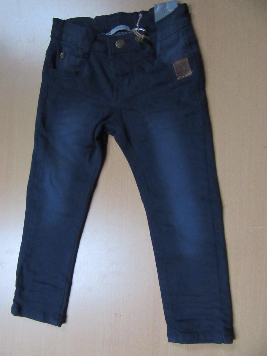 lange broek in marine van rumble 