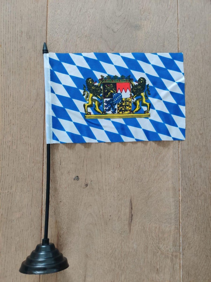 Tafelvlag - Oktoberfest - Bierfeest - Blauw wit -Decoratie - Bayern vlag - Oktoberfestvlag - vlaggetjes - feestartikel - feestdecoratie
