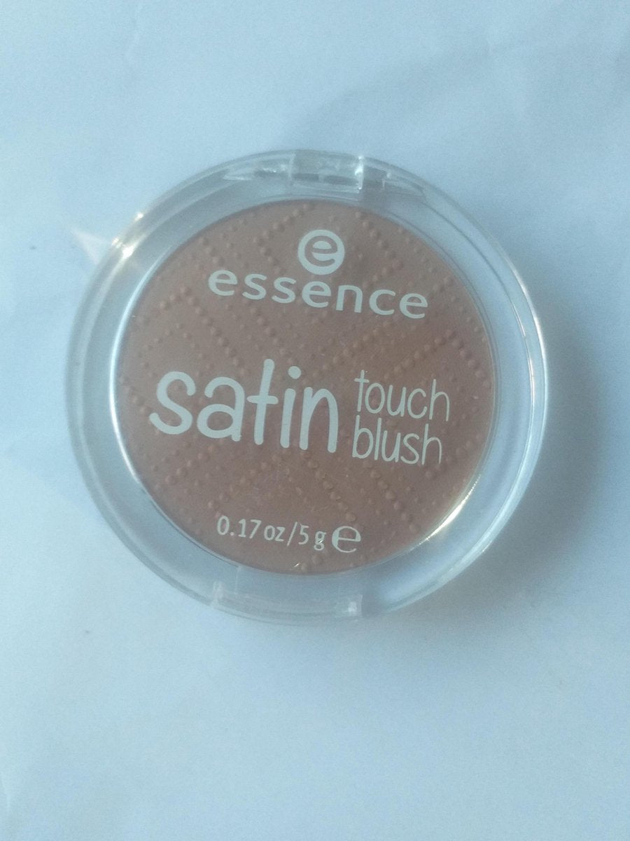 Essence satin touch blush #30 satin bronze