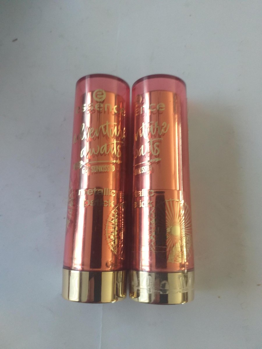 2 × Essence metallic lipstick  02 kisses from asia