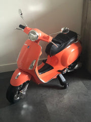 Elektrische kinder Vespa Primavera 12 volt elektrische kinderscooter met muziek