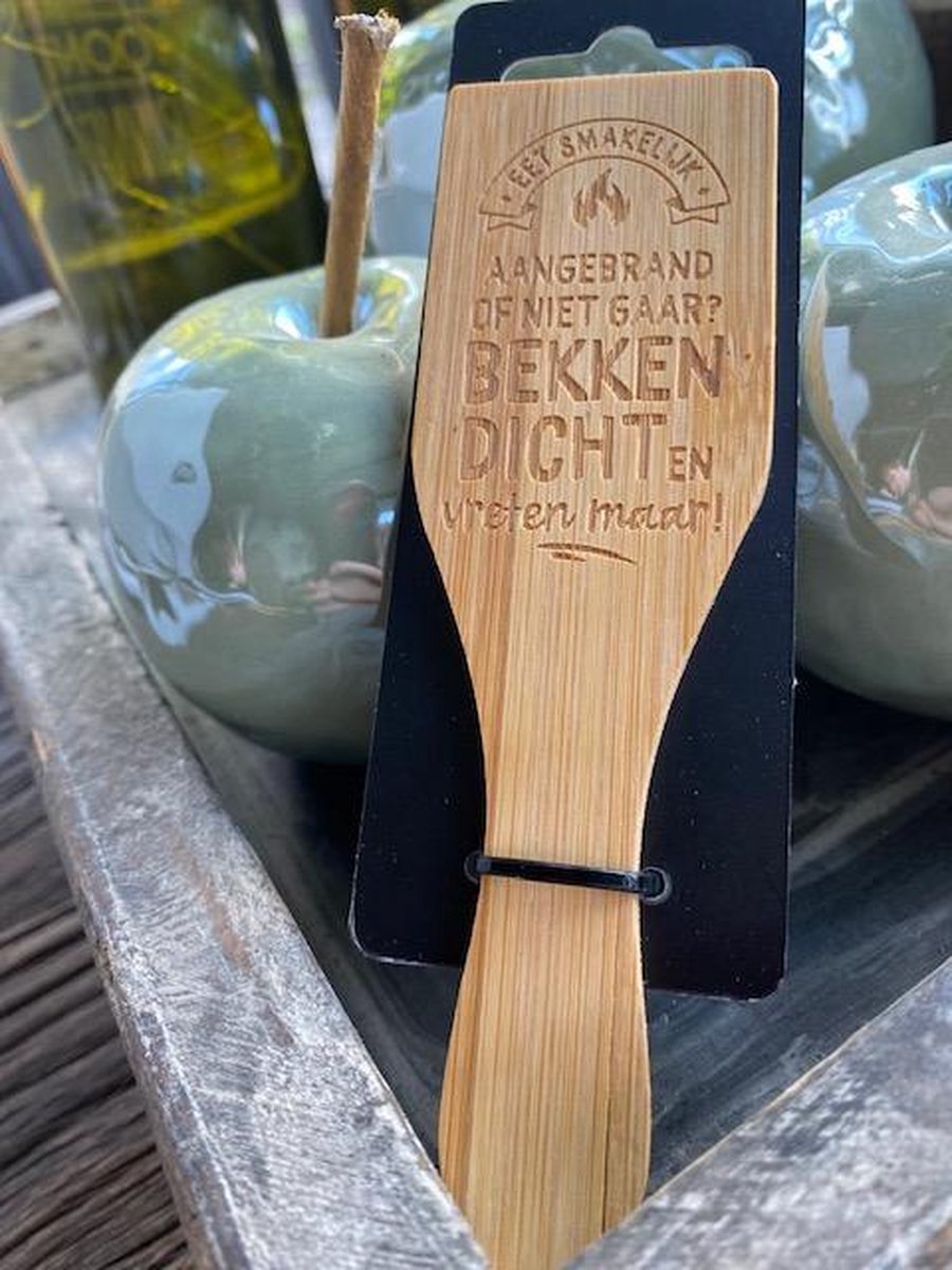 Gourmetspatel met de tekst in het hout; Aangebrand of niet gaar? Bekken dicht en vreten maar! / gourmet / vaderdag / moederdag / verjaardag / cadeau / vriendschap / gourmetten