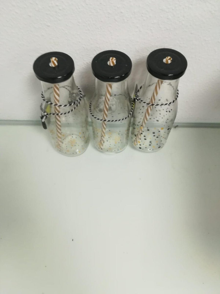 Glazen drinkbeker met zwarte dop - 3 stuks