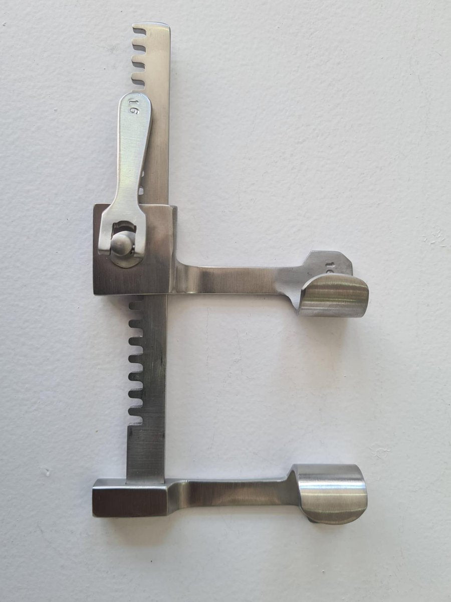 Belux Surgical / Cardiovasculaire Ribspreiders Ventielbladen 21x45mm