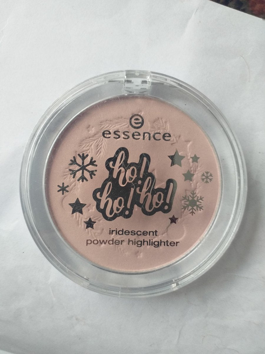 Essence ho! ho! ho! iridescent powder highlighter 01 twinkle