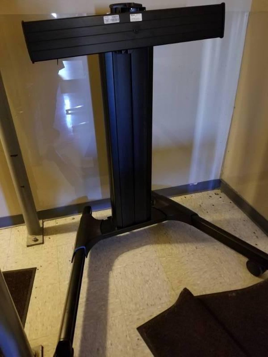 Infocus Monitor standaard op wielen