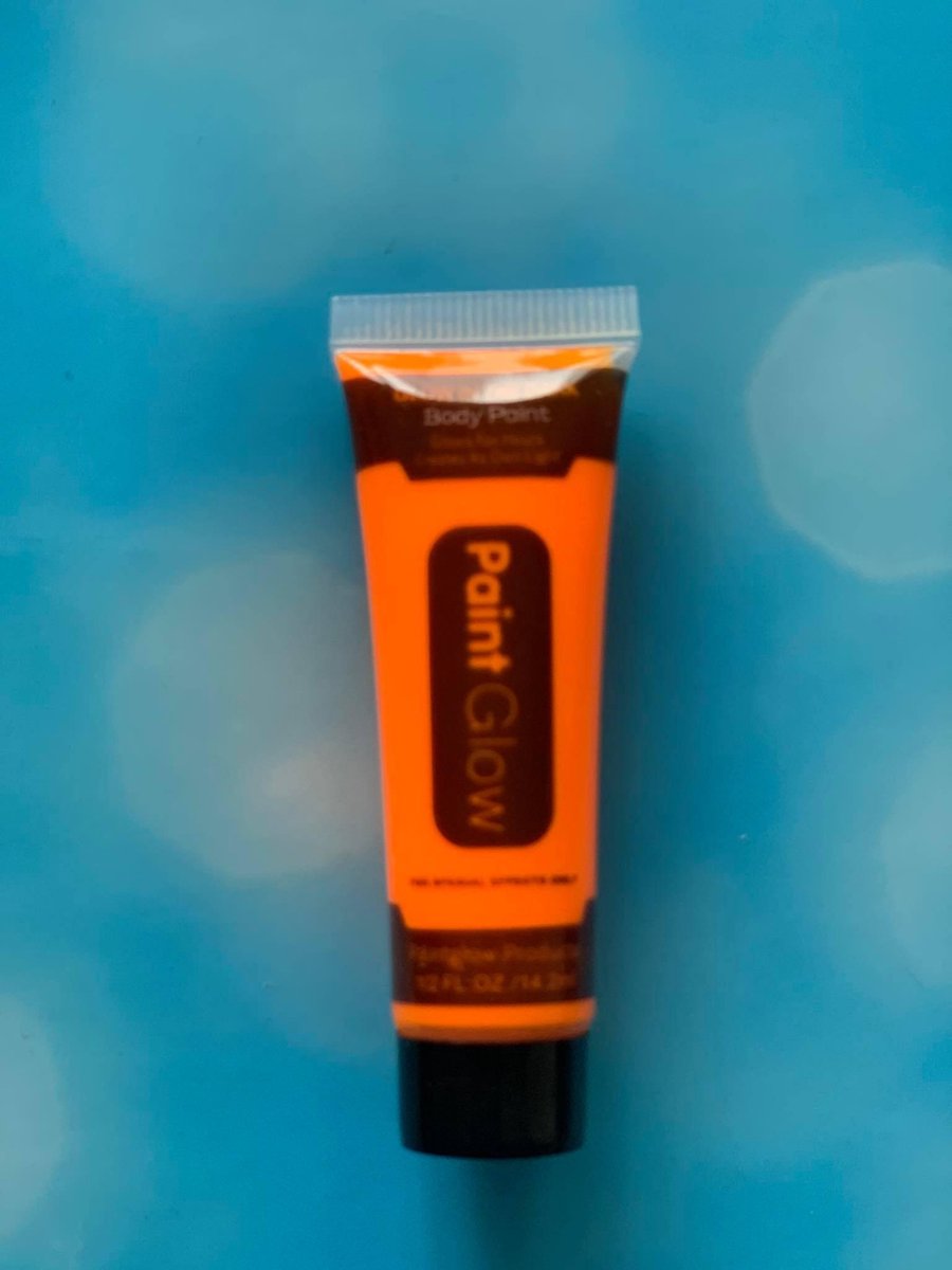 Body Paint - Neon make up - Glow in the dark orange - Glow in the dark Face & Body paint - water washable - neon verf - Glows for hours - Creates its own light - for special effects only - paintglow products - 1/2fl:OZ./14.2ml - kleur oranje
