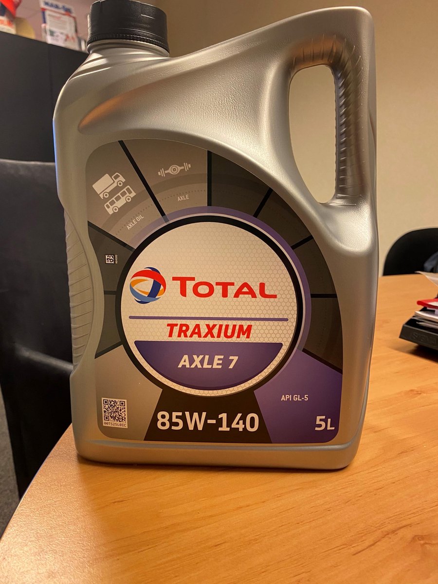 Total - traxium axle 7 85w140 (5 Liter)