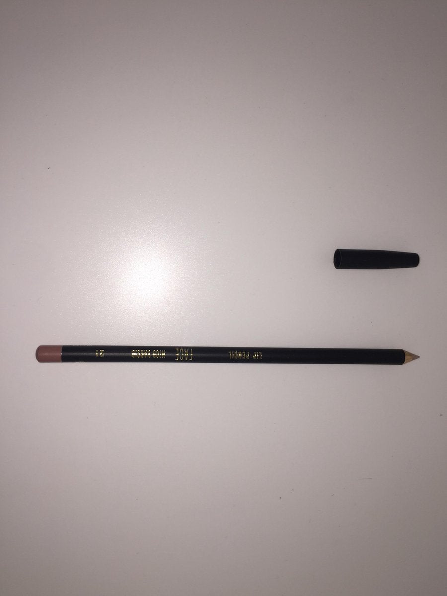 Lip Pencil 21