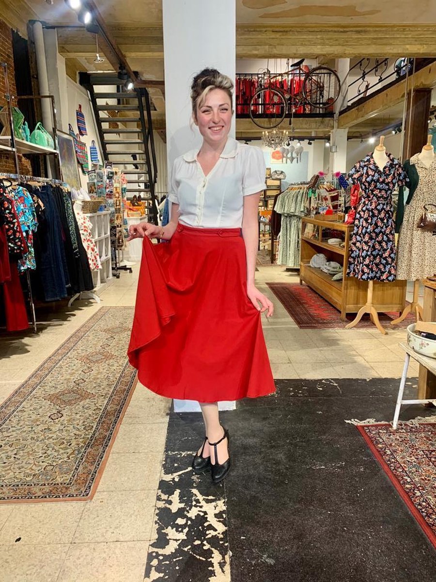 Mia deluxe Swingrok Rood