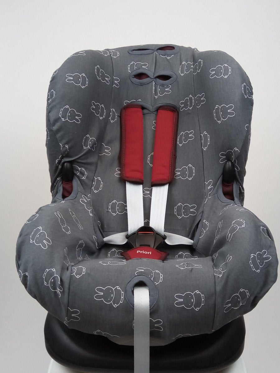Autostoelhoes 1+ - Interlock - Nijntje Smile - Iron - Briljant Baby
