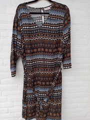 Only Carmakoma Caraku Jurk met centuur Maat 44