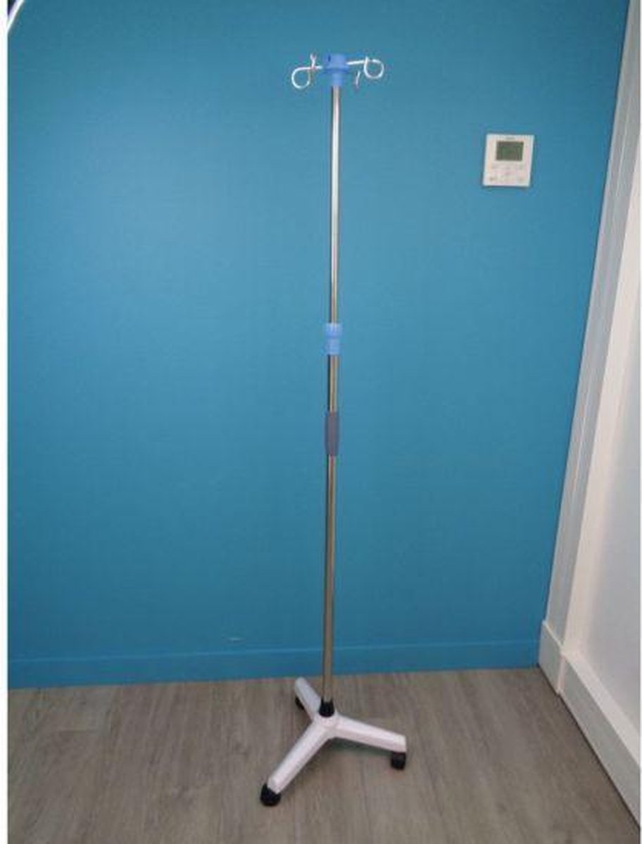 Infuusstandaard Op Wielen
