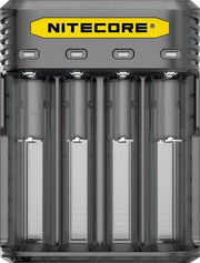 Nitecore Q4 Snellader Zwart