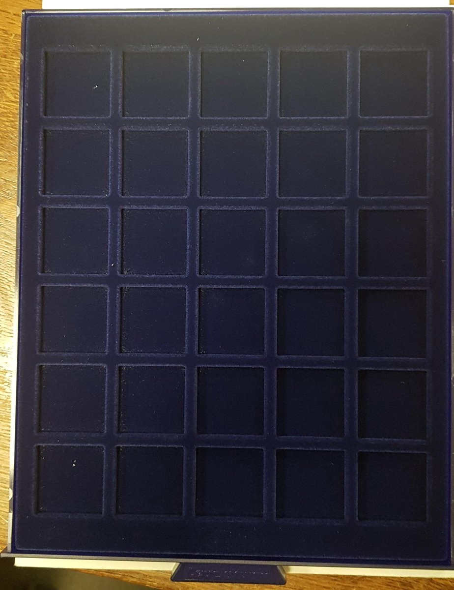 Leuchtturm muntcassette 30 vaks voor 5  en 10 euro munten